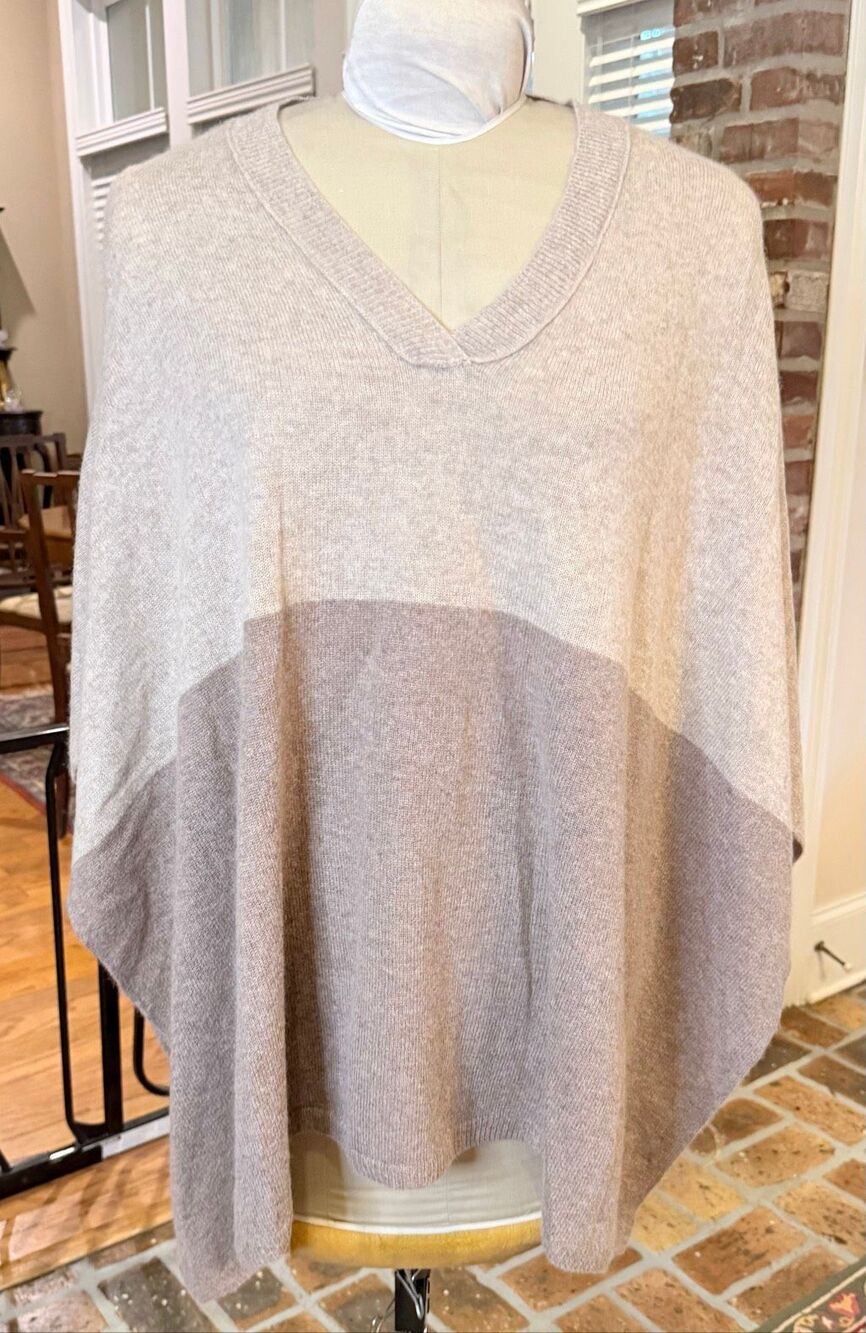 NWT Halogen Colorblock Cashmere Poncho Cozy Pullover Cozy Elevated Upscale OS
